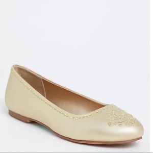 Disney Jasmine Flats by Torrid in gold